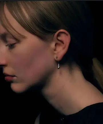 SIWEM DROPLET PIERCE 드롭 귀걸이