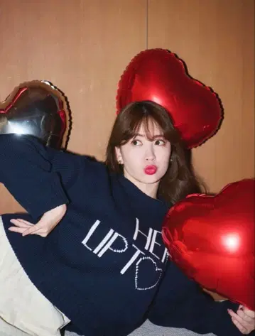 Her lip to Share The Love Knit Top navy