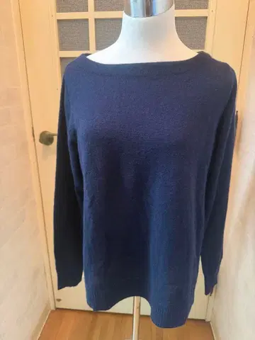 미사용 새상품 캐시미어 100% 스웨터