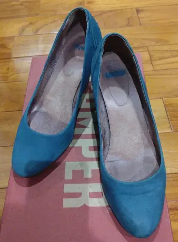 CAMPER 터콰이즈 웨지힐 펌프스 38