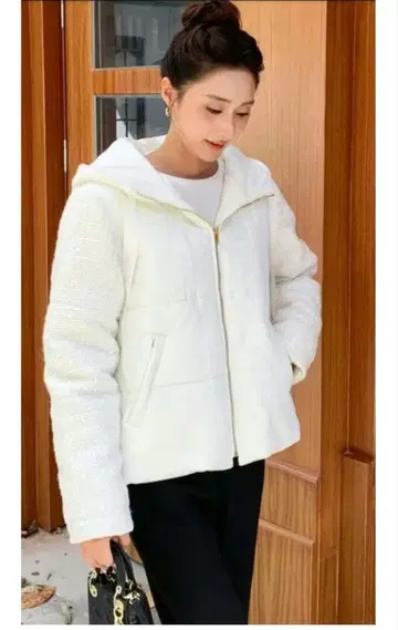 BB 버스데이배쉬 트위드 도킹 다운 재킷