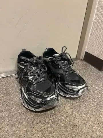 JEANASIS 지나시스 스테인 빈티지 스니커즈