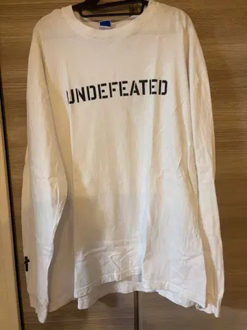 UNDEFEATED 롱 T XL 사이즈