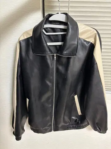 가죽 자켓 블랙 아이보리