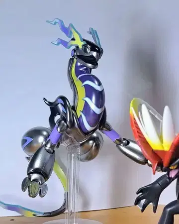 포켓플라 미라이돈 이로치 페인팅