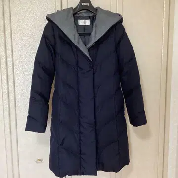 VICKY 후드 부착 다운 코트 네이비