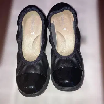 랙랙 공중 부양 펌프스 블랙 24.5cm