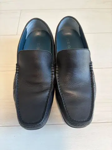 REGAL 블랙 가죽 슬립온