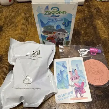 주토피아2 Bling Bling 주디 미개봉 POP MART