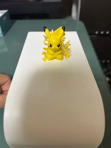 몬코레 초기 피카츄