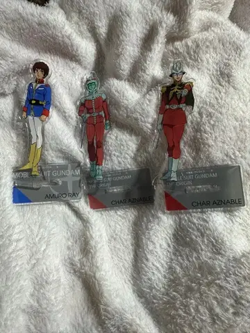기동전사 건담 아크릴 스탠드 3체 세트