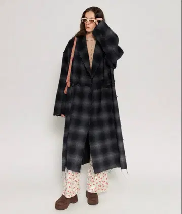 MAISON SPECIAL 리버서블 컷오프 오버코트