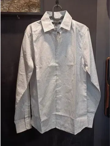 심플한 도트 무늬 셔츠 M 사이즈