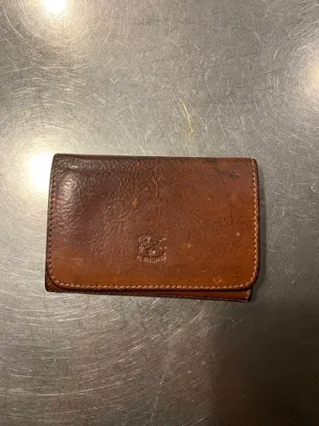 일비종떼 가죽 명함지갑 브라운 엠보싱 로고