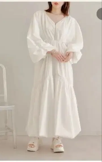 Chico 화이트 하늘하늘 롱 원피스 긴팔 백 개더