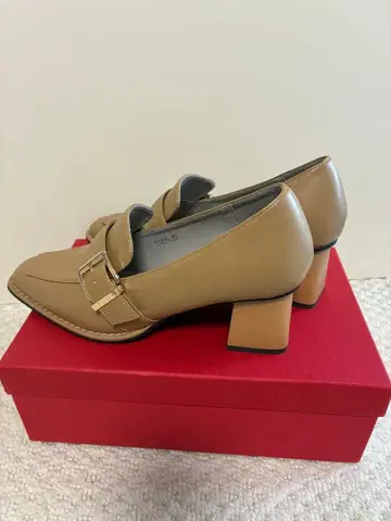 디자인 힐 로퍼 24.5