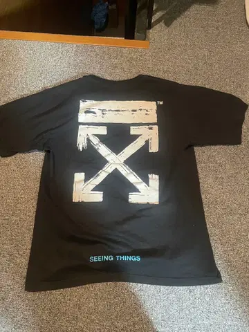 OFF 그래픽 T셔츠 블랙