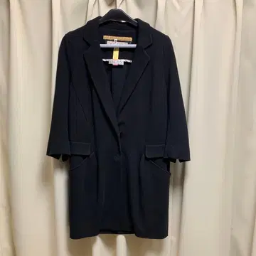 [클리닝 완료] 블랙 체스터 코트 사이즈 38