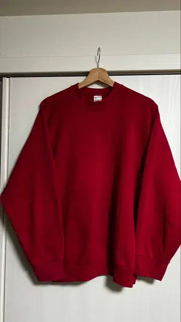 [ fruit of the room ] 래글런 슬리브 맨투맨 빨간색