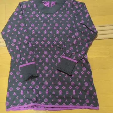 앤드러브 & Love 꽃무늬 디자인 긴팔 니트 그레이/핑크