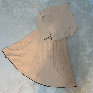 미라 오웬 니트 셋업