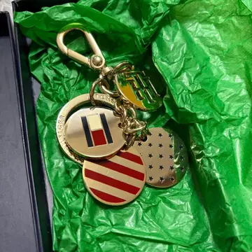 Tommy Hilfiger 골드 키링