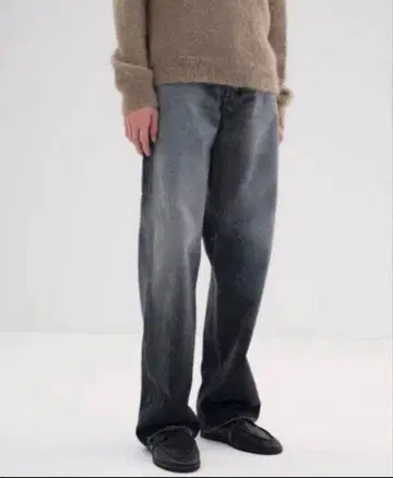 SELVEDGE FADED HEAVY DENIM WIDE PANTS 4