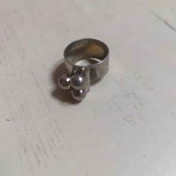 실버 볼 모티브 반지