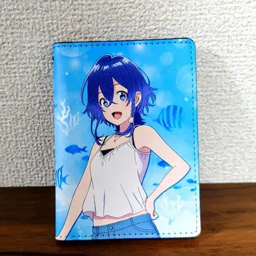 하얀 모래의 아쿠아토프 패스 케이스 쿠쿠루