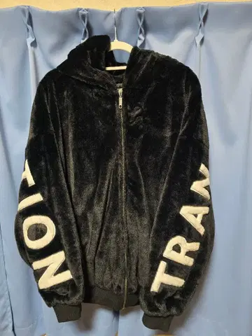 보아 재킷 (후드 부착)