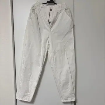 화이트 와이드 팬츠 지퍼 포함