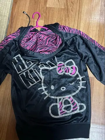 헬로키티 풀 집업 후드티 [ L ] 제브라 패턴 긴팔 백 프린트 헤이세이