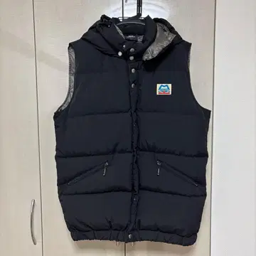 3일 연휴 한정판 가격 인하 Mountain Equipment 다운 자켓