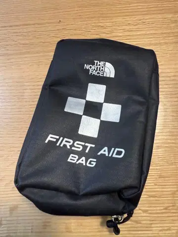 THE NORTH FACE 퍼스트에이드 백