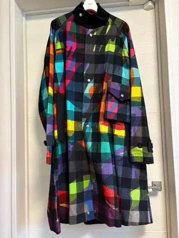 sacai KAWS 올 패턴 롱 코트 멀티