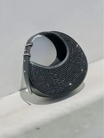 JOSEMOON RHINESTONE MOON BAG 블랙