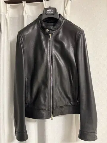 엠메티 juri 싱글 라이더 자켓