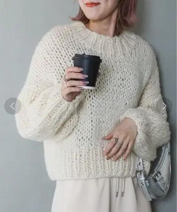 H & M [ 손뜨개질 ] BIG 니트 풀오버 화이트