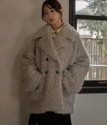 미디얼 푸들 미들 코트 / 푸들 미들 코트