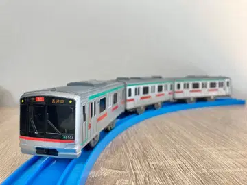 프라레일 도큐 전철 5000계 도큐 다마가와선 급행 나가츠타행