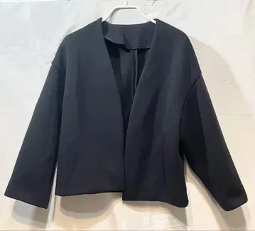 Plage 블랙 노카라 자켓