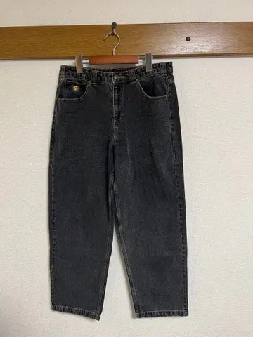 THEORIES PLAZA JEANS WASHED BLACK 32