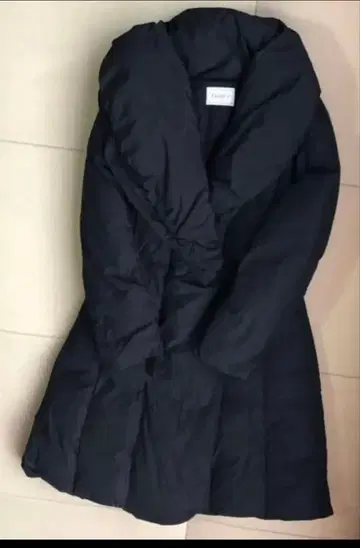 폭시 다운 코트