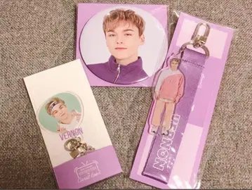 SEVENTEEN 2020 CARAT LAND 굿즈 버논 세트