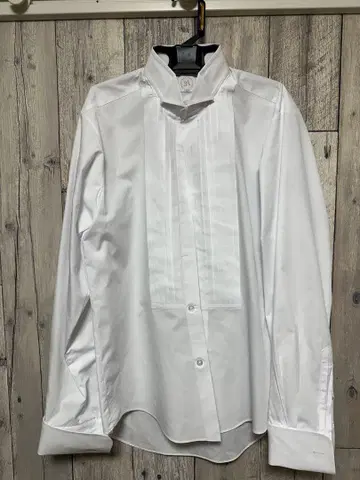 화이트 턱시도 드레스 셔츠