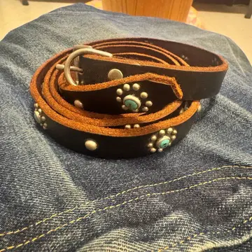 HTC 에이치티씨 내로우 스터드 벨트 38 터콰이즈