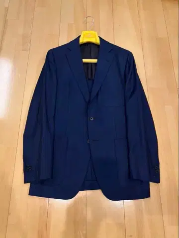 신년 한정 가격 ) CARUSO 이탈리아제 테일러드 자켓