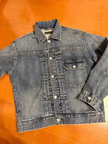 유니클로 완판템 데님 자켓