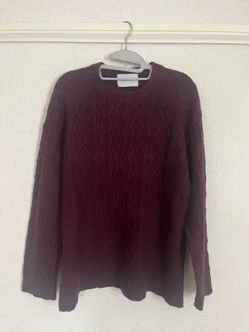 ADAM ET ROPE 버건디 케이블 니트