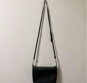 FURLA 블랙 숄더백